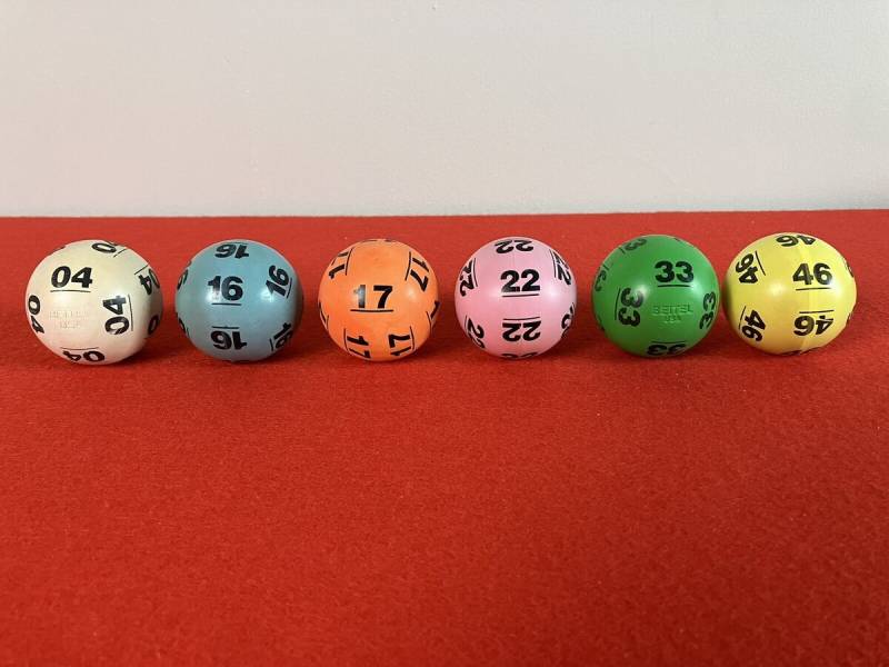 Nguyên nhân của các cặp lô hay về cùng nhau